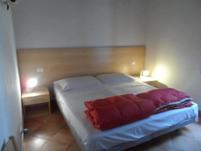 Casa Cecchi Bed & Breakfast Val di Pugna Eksteriør bilde