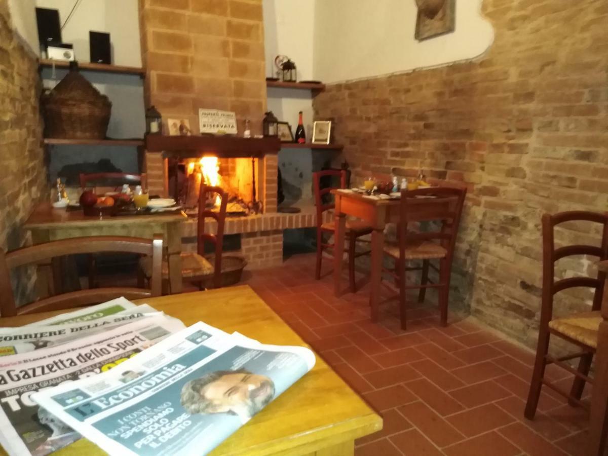 Casa Cecchi Bed & Breakfast Val di Pugna Eksteriør bilde