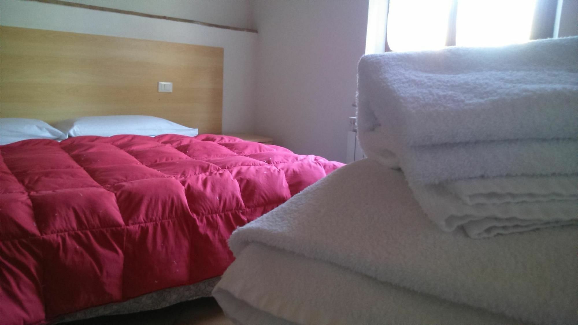 Casa Cecchi Bed & Breakfast Val di Pugna Eksteriør bilde